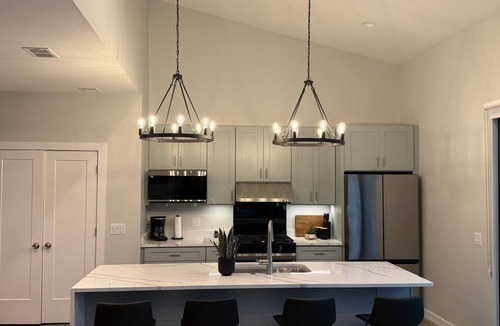 Stevensville House | Summer specials.luxury home with heated Pool, Hot Tub, near beaches, sleeps 15
