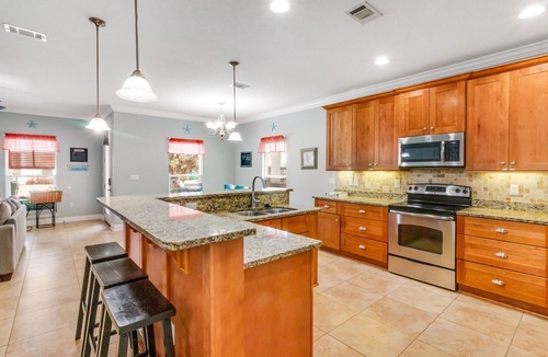 Villages of Crystal Beach House | Summer VACATION Ready! Right Rudder Retreat - Pool/Hot Tub/Grill!