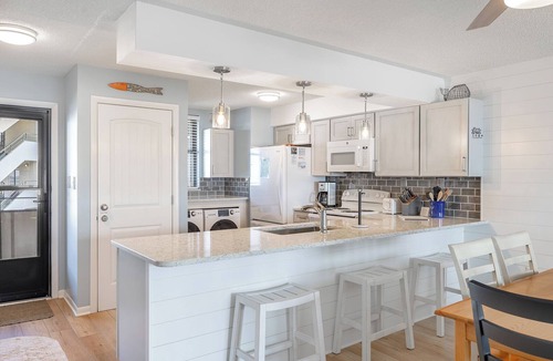 Indian Beach Condo | Summer Winds C-523, Oceanfront Condo in Indian Beach, NC!