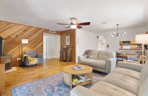 Strawberry Cabin | Summers Rest Mountain Cabin in the Pines
