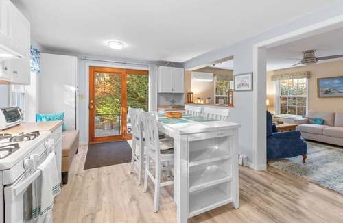 New Seabury House | Summersea – Charming 4 BDR in Golf Community!