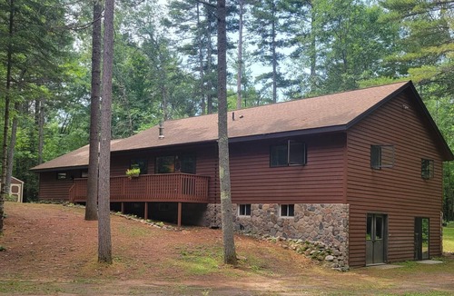 Manitowish Waters House | Summertime Fun Time at Hojnacki's Cedar Hideaway