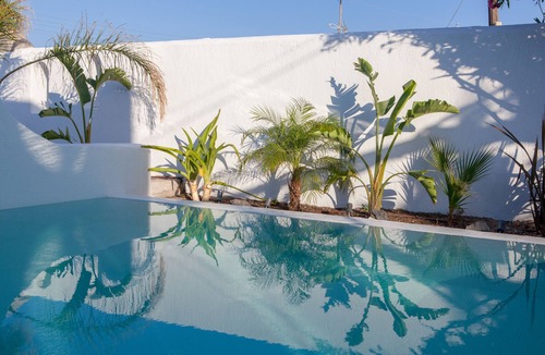 Agios Georgios House | Summertime