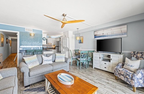 Panama City Beach Condo | Summit 1025 - Beachfront, Gulf Views, 2 Pools, Free Golf Daily - Summer SALE!