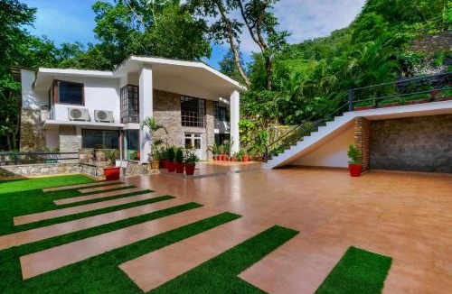 Dhunar Gaon Resort | Summit By The Ganges Beach Resort & Spa