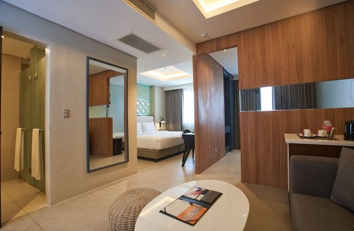 North Reclamation Area Hotel | Summit Galleria Cebu
