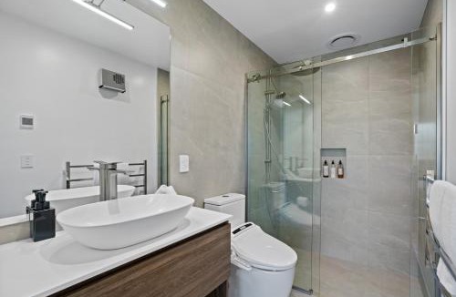 Frankton Apartment | Summit Haven – East | 3BR New Build | Spa