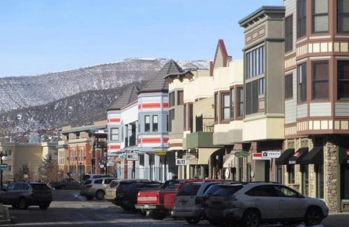 Edwards Apartment | Summit Lodge at Arrowhead with Resort Amenities