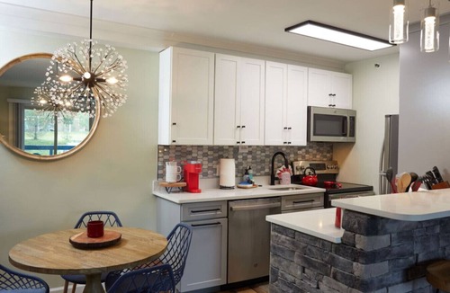 Timberline Condo | Summit View – Walk to Timberline Mountain ski lifts and lodge!