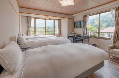 Happo Hotel | SUMMIT VIEWS HAKUBA