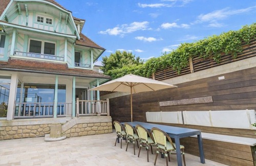 Arcachon Villa | Sumptuous home on the front line in Arcachon