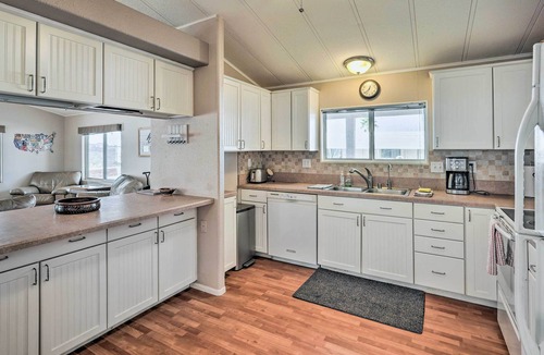 Parker Strip House | Sun-Dappled AZ Abode w/River & Mtn Views!