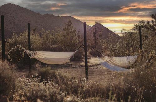 Joshua Tree Highlands House | Sun Drift - Architectural Desert Retreat & Pool & Spa
