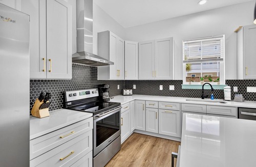 Miramar Beach House | Sun Drift: Private beach steps away, Heated pool, FREE golf cart, Bunk Rooms