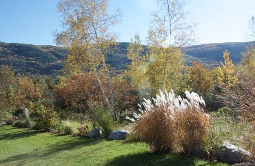 Middlebury House | Sun-filled, quiet country home on 27 acres with mountain views