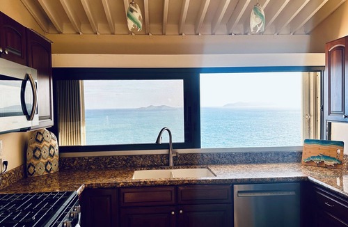 Estate Lovenlund Condo | Sun-Kissed Days & Starry Nights with Endless Down-Island Views!