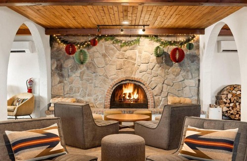 Bromley Mountain Hotel | Sun Lodge, an Ascend Collection Hotel