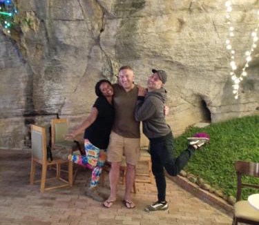 Hoa Lu Bed & Breakfast | Sun Mountain Hostel