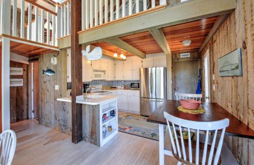 Cataumet House | Sun Serenity at A Wave From It All