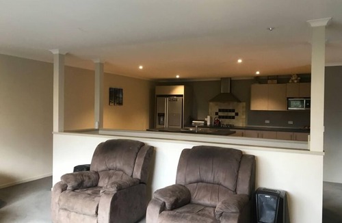 Timaru Apartment | Sun Soaked Lookout Timaru