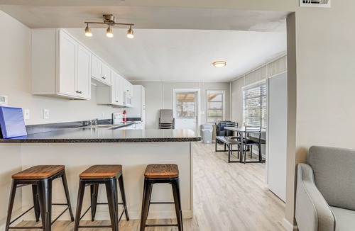 Okeechobee Cottage | Sun-soaked Okeechobee Retreat w/Canal Views!