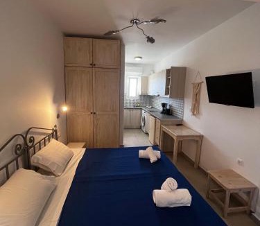 Mykonos Town Apartment | sun studios