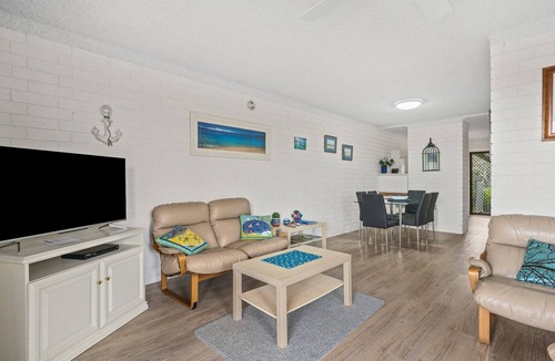 Silver Sands Apartment | Sun & Surf Aldinga Beach Apartment