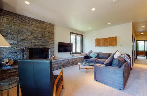 Vail Apartment | Sun Vail 24A