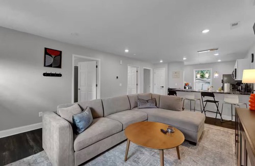 St. Joseph Apartment | Sun Valley Overlook | Close to Mosaic!