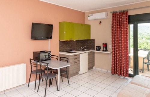 Megas Limnionas Hotel | Sun Village Hotel