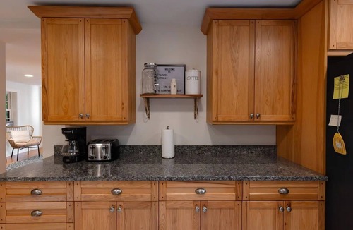 Sunapee House | Sunapee Harbor Home Drive to Mountain 7-Bed Pet Friendly Arcade Walk to Marina