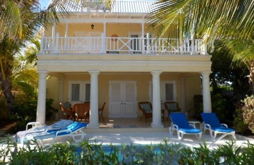 Apple Hall Villa | 'Sunburst' Elegant villa with pool and ocean view