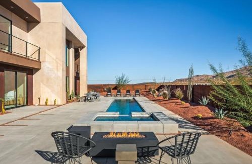 Panorama Heights House | Suncrest by Fieldtrip - JT Modern w Pool and Views