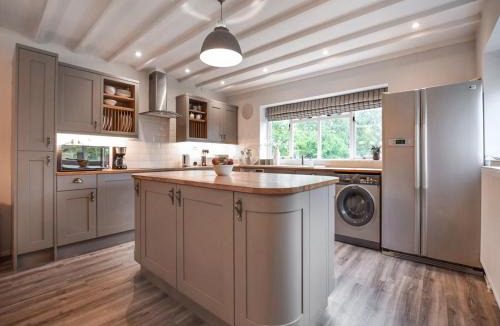 Banbury House | Suncroft