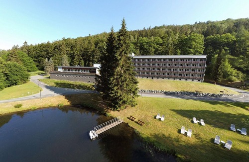 Erlbach Apartment | Sunday Schwarzbachtal Double Room Forest View