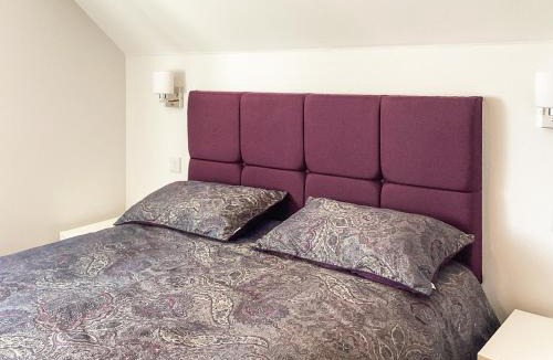 Hunspow House | Sundown Apartment
