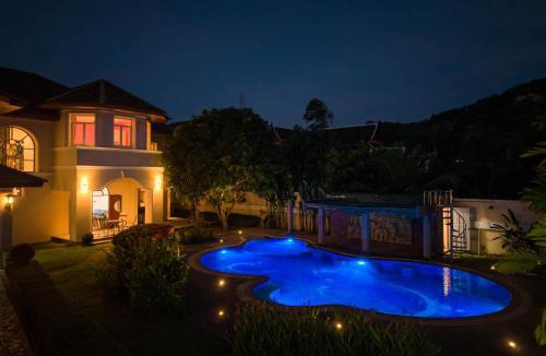Kathu Villa | Sundrenched Oasis 7bed pool villa heart of Phuket