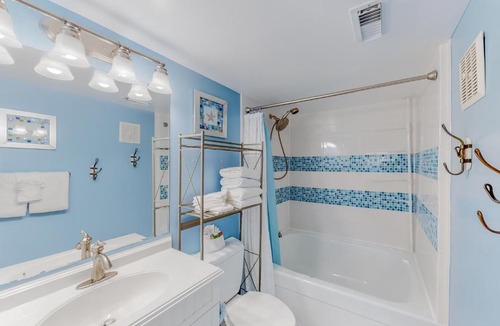 Navarre Beach Hotel | Sundunes 123