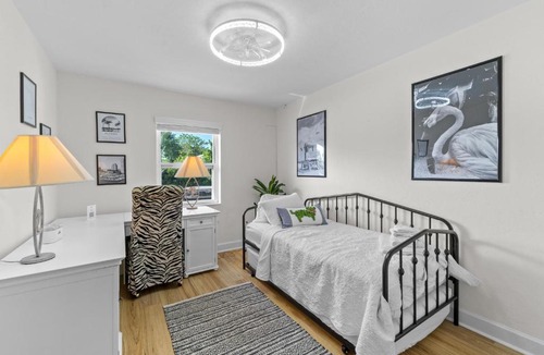 Marco Island Apartment | Sunfinity Villas I Relaxing Family Home with Pool in Marco Island