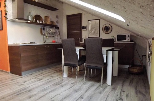 Terranuova Bracciolini Other | Sunflower Apartment