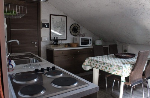 Terranuova Bracciolini Other | Sunflower Apartment