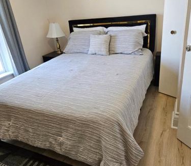 Summerside Bed & Breakfast | Sunflower Guest Suites
