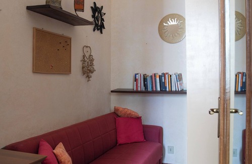 Partanna Apartment | Sunflowers