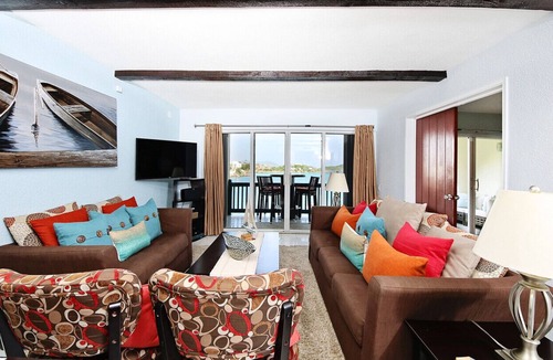 Nazareth Condo | Sunkissed Serenity- an Island Chic & Breathtaking Beachfront Home at Cowpet Bay