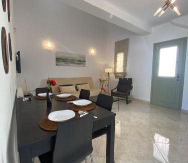 Ano Siros House | SunLight Ermoupolis