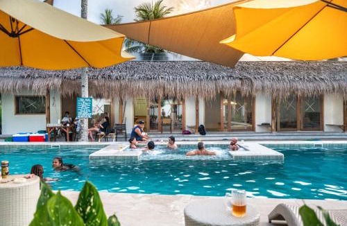 Catangnan Hotel | Sunlit Hostel