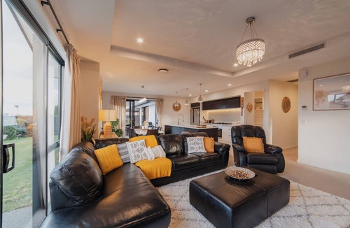 Wigram House | Sunlit Sanctuary with Private Patio in Wigram