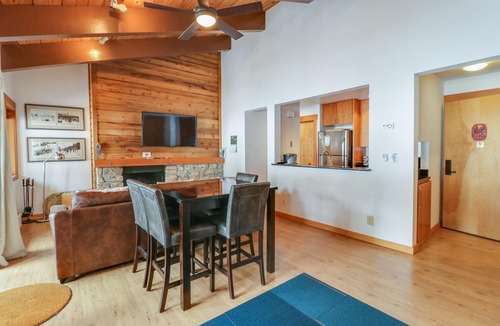 Tahoe Woods Apartment | Sunlit suite near Palisades Tahoe