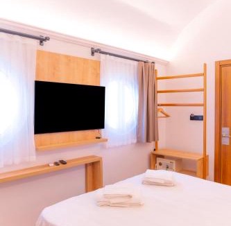 Oludeniz City Center Cabin | Sunmed Lodge