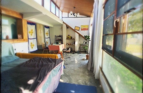 Dali Town Apartment | Sunny 1-bedroom studio with courtyard in Dali perfect for your stay